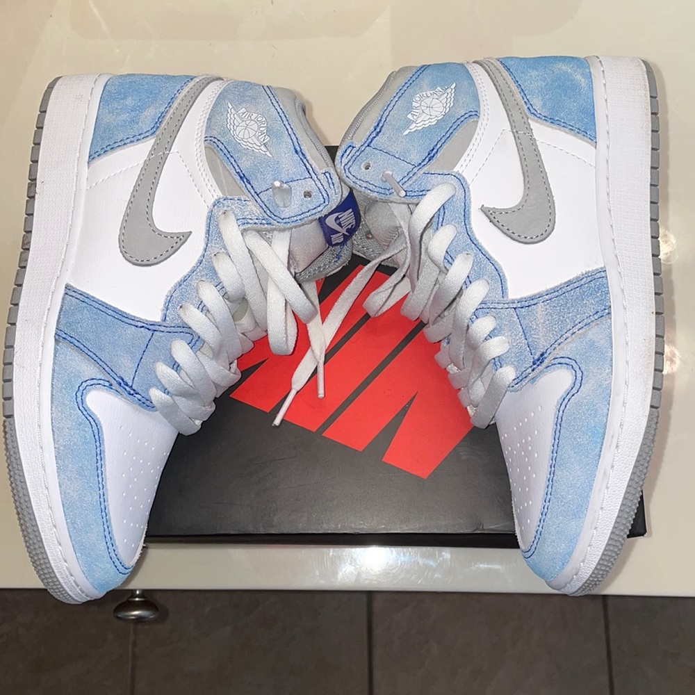 Air Jordan 1 retro high og hyper royal